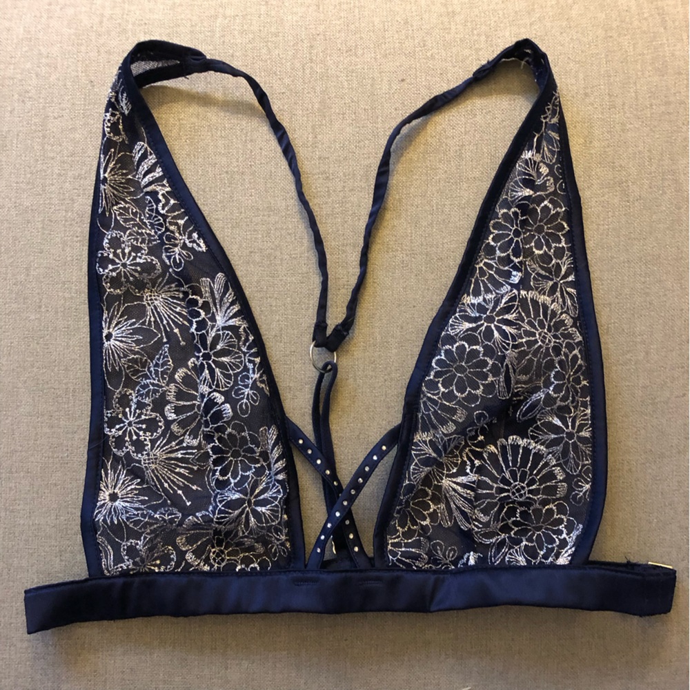 Victoria’s Secret Embroidered Bralette
